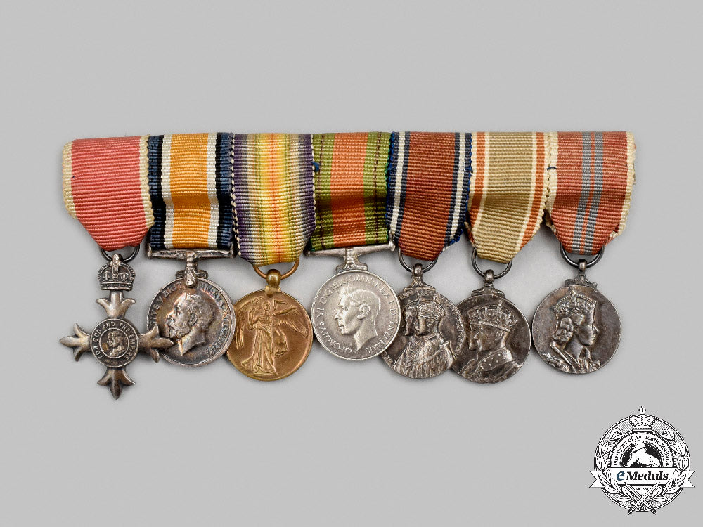 united_kingdom._an_mbe_first_war&_second_war_miniature_group_c2021_182_mnc9048_1