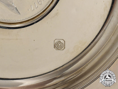 united_kingdom._a_queen_elizabeth_ii_sterling_silver_jubilee_dish,_by_pobjoy_mint_with_case,1977_c2021_186emd_2947