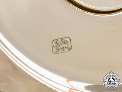 united_kingdom._a_queen_elizabeth_ii_sterling_silver_jubilee_dish,_by_pobjoy_mint_with_case,1977_c2021_187emd_2949