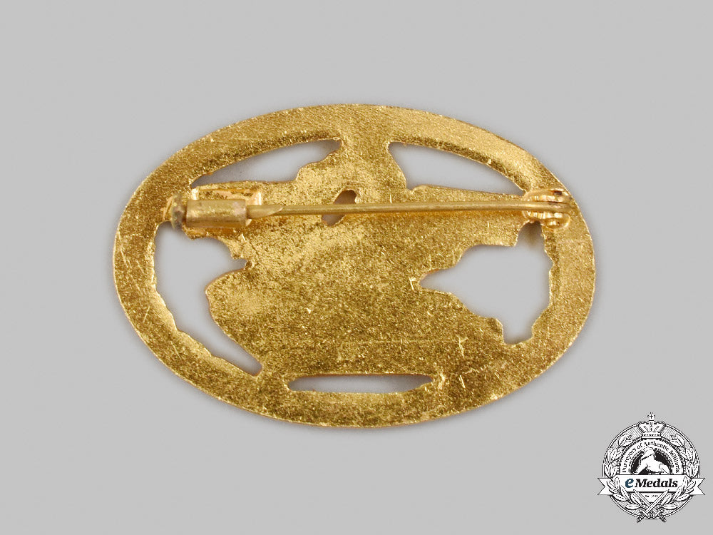 italy,_kingdom._a_second_war_italian_commander’s_tank_badge_c2021_188emd_9549_1