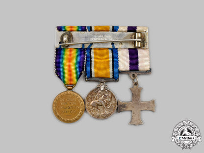 united_kingdom._a_military_cross_first_war_miniature_trio_c2021_189_mnc9061