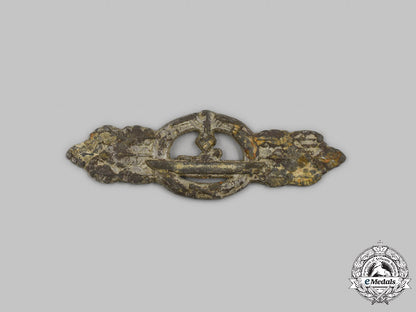 germany,_kriegsmarine._a_u-_boat_clasp,_bronze_grade,_relic_condition_c2021_201emd_7186-_1__1