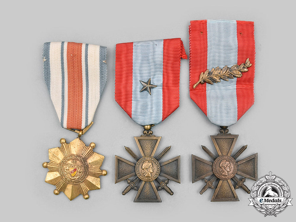 france,_iii_republic;_vietnam,_republic(_south_vietnam)._a_lot_of_three_awards_c2021_208_mnc3610