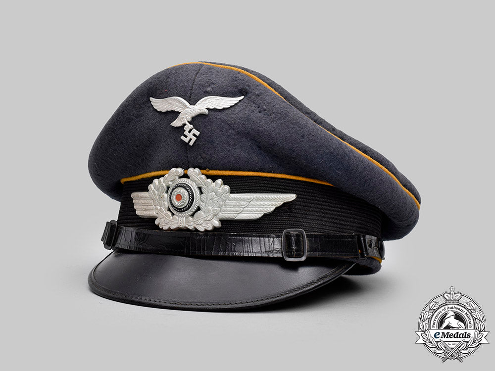 germany,_luftwaffe._a_flight_personnel_em/_nco’s_visor_cap_c2021_212_mnc5318