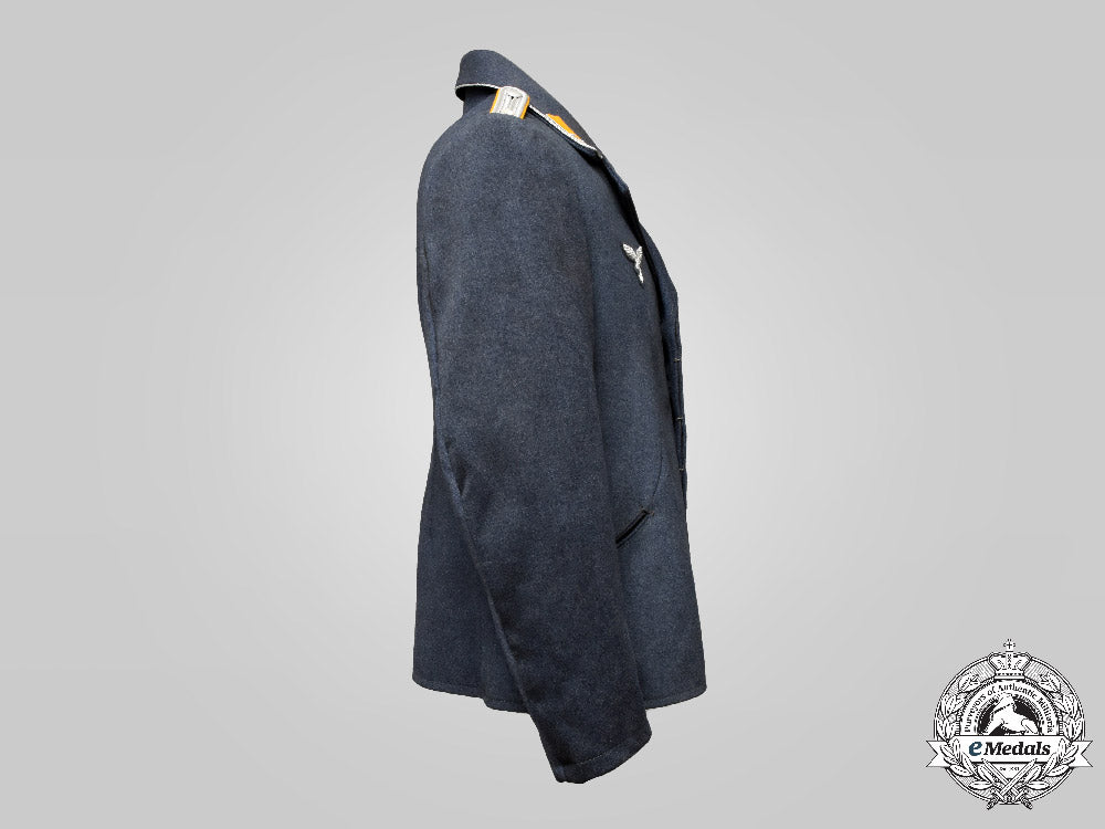 germany,_luftwaffe._a_flight_personnel_oberleutnant_service_blouse,_by_klara_krappen_c2021_212emd_3090_1