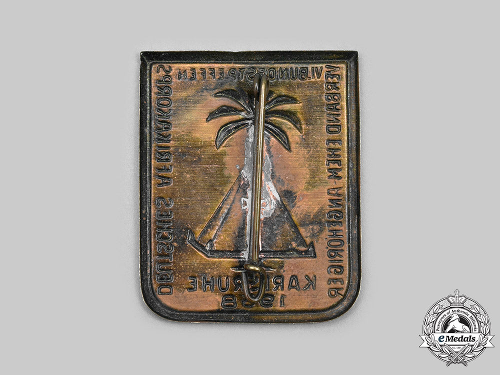 germany,_federal_republic._a1958_karlsruhe_afrika_korps_veterans_meeting_badge_c2021_215_mnc0221_1