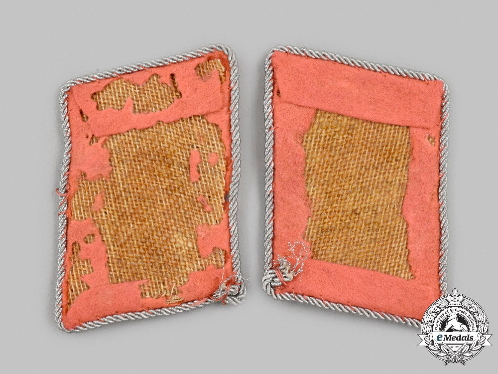 germany,_luftwaffe._a_set_of_luftwaffe_stabsingenieur_collar_tabs_c2021_248_mnc9576