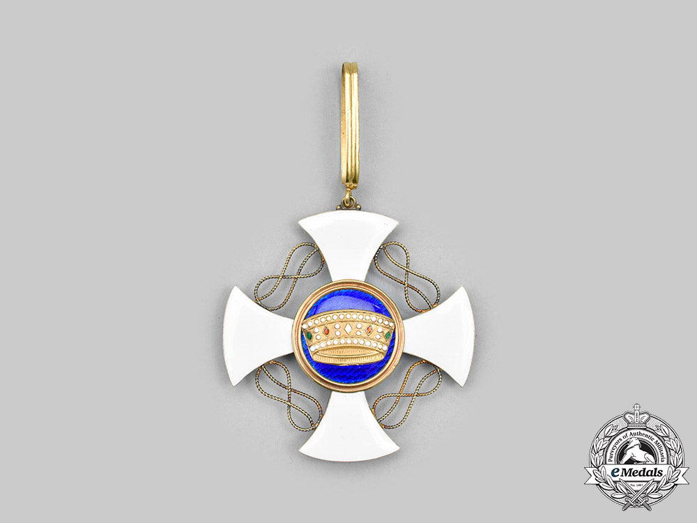 italy,_kingdom._an_order_of_the_crown,_iii_class_commander_in_a_rare_case,_by_rota_g.b.,_genova,_c.1920_c2021_261_mnc6230