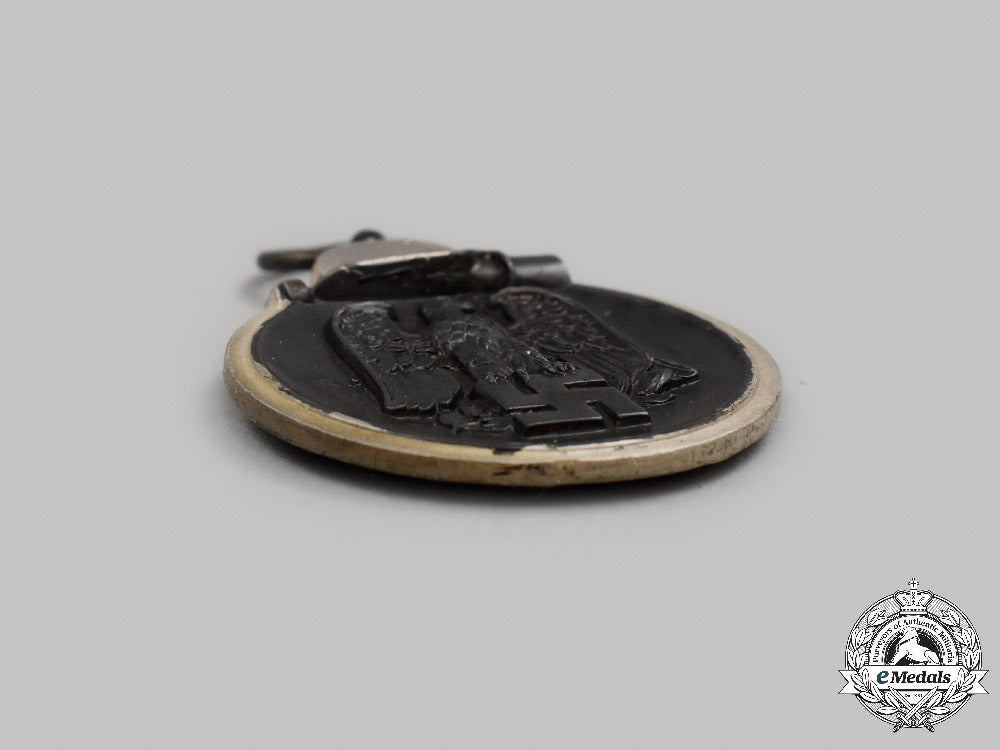 germany,_wehrmacht._a_pair_of_mint_and_unissued_service_decorations_c2021_271emd_3266