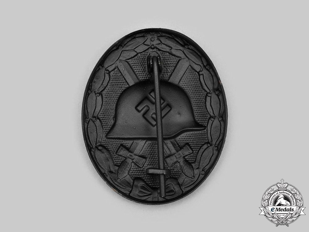 germany,_wehrmacht._a_black_grade_wound_badge,_by_heinrich_wander_c2021_284_mnc6034