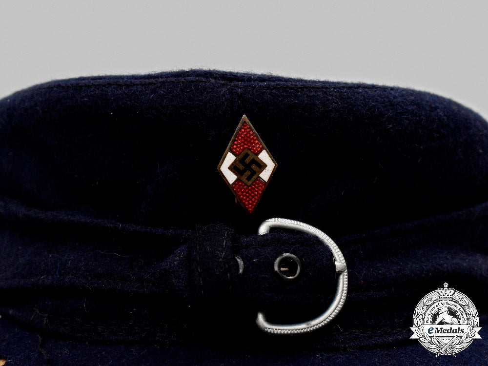 germany,_hj._a_winter_service_cap_c2021_287_mnc9704