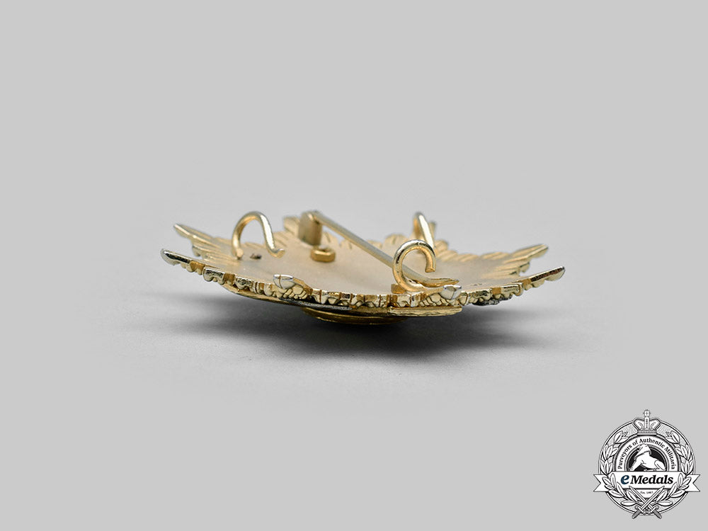 spain,_kingdom._an_order_of_military_merit_with_red_distinction,_iii_class,_c.1975_c2021_305_mnc6150