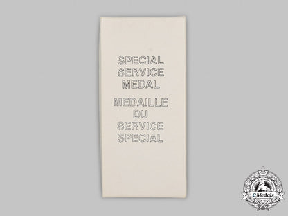 canada,_commonwealth._three_medals_and_one_clasp_c2021_329emd_9898