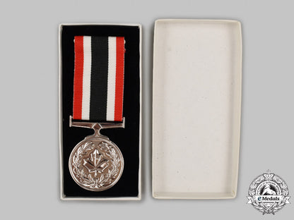 canada,_commonwealth._three_medals_and_one_clasp_c2021_330emd_9900