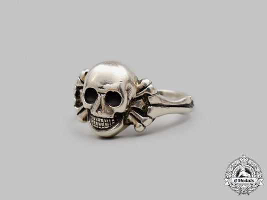 germany,_weimar_republic._a_silver_totenkopf_ring,_possible_freikorps_connection_c2021_332emd_3387