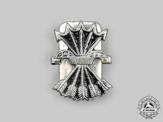 spain,_kingdom._a_falange_membership_badge_c2021_352_mnc6363_1