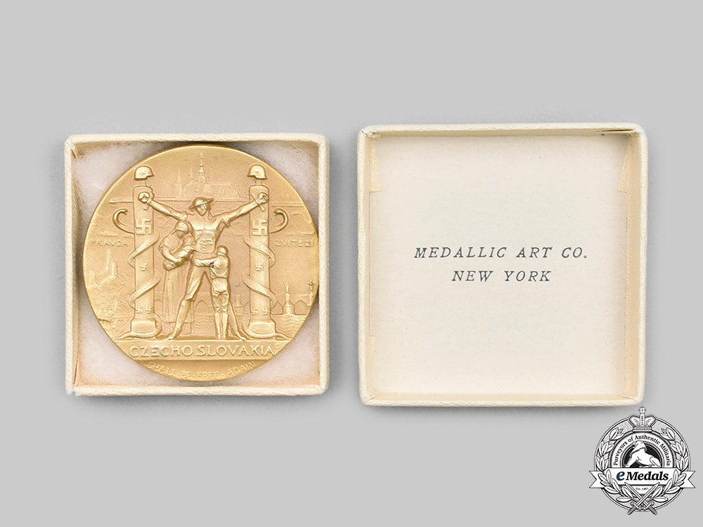 czechoslovakia,_republic._a1939_czechoslovakia_shall_be_free_again_medal_by_medallic_art_co._n.y._c2021_355_mnc6370