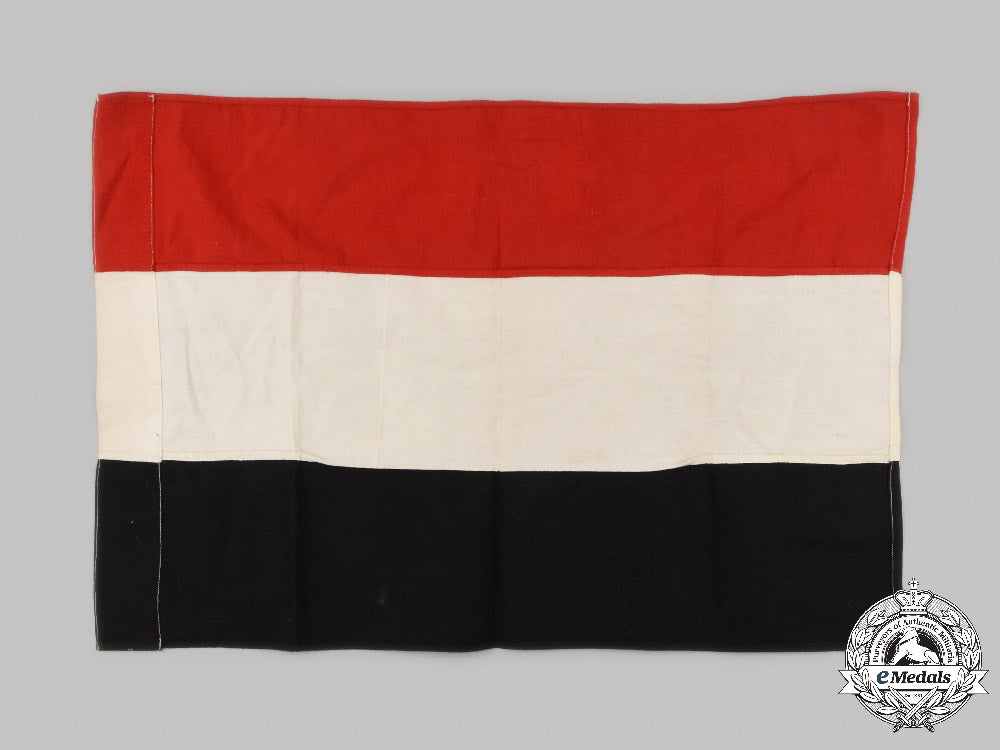 germany,_imperial._a_lot_of_patriotic_flags_c2021_358emd_443_1