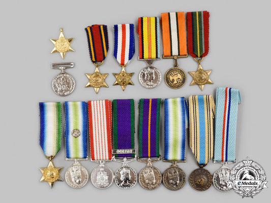 united_kingdom,_australia,_canada,_united_nations,_international._a_lot_of_fifteen_miniature_awards_c2021_361emd_3606_1