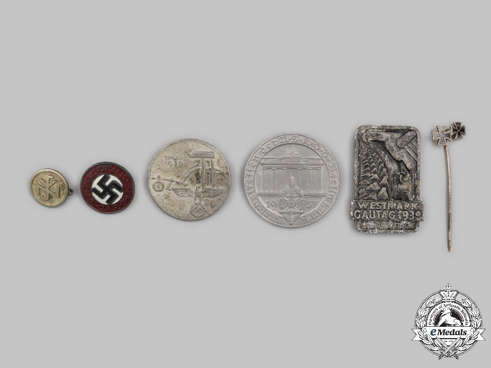 germany,_third_reich._a_mixed_lot_of_badges_c2021_361emd_446