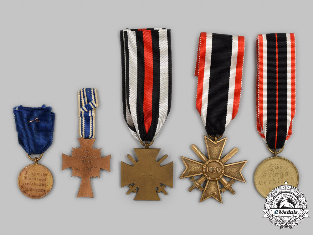germany._a_mixed_lot_of_medals_c2021_374emd_459