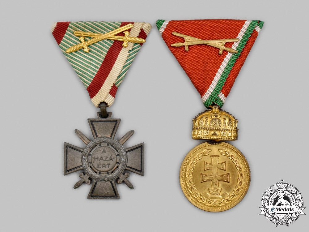 hungary,_kingdom._two_awards&_decorations_c2021_415_mnc9886