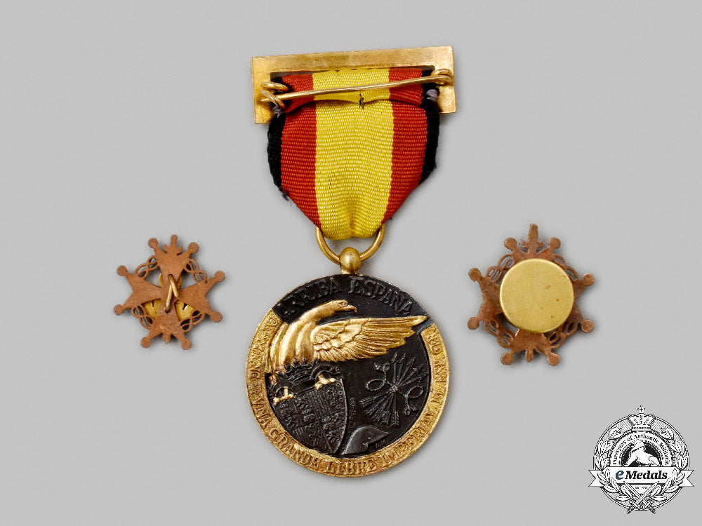 spain,_fascist_state._three_awards_c2021_424_mnc9908