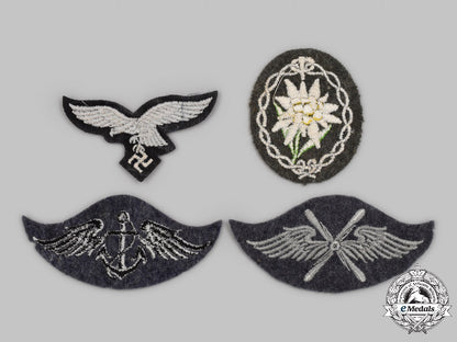 germany,_wehrmacht._a_mixed_lot_of_uniform_insignia_c2021_432emd_5208