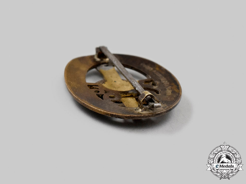 austria-_hungary,_empire._an_infantry_regiment_hoch-_und_deutschmeister_nr.4_commemorative_badge,_by_rozet&_fischmeister_c2021_450_mnc7160