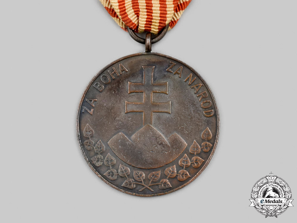 slovakia,_i_republic._a_medal_for_personal_bravery,_iii_class_c2021_470_mnc7207_1