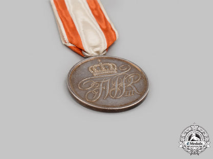 prussia,_kingdom._a_general_honour_medal,_ii_class_c2021_493emd_5330_1