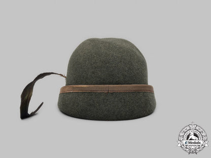 italy,_kingdom._a5_th_alpini_regiment_hat_c2021_506emd_5382_1_1