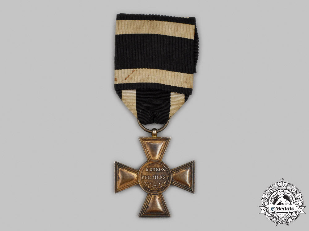 prussia,_kingdom._a_military_honour_decoration,_i_class_with_case,_by_wagner_c2021_538emd_5442