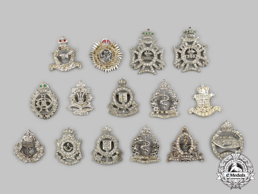 canada._a_lot_of_fifteen_armed_forces_sweetheart_badges_c2021_538emd_7995_1