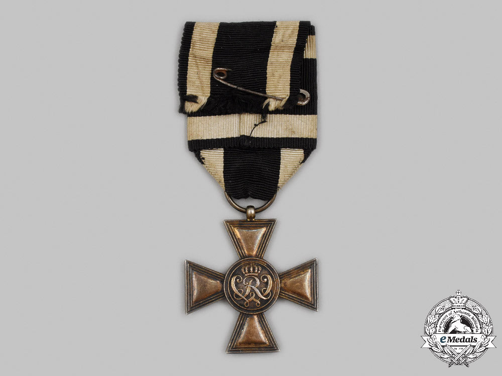 prussia,_kingdom._a_military_honour_decoration,_i_class_with_case,_by_wagner_c2021_539emd_5444
