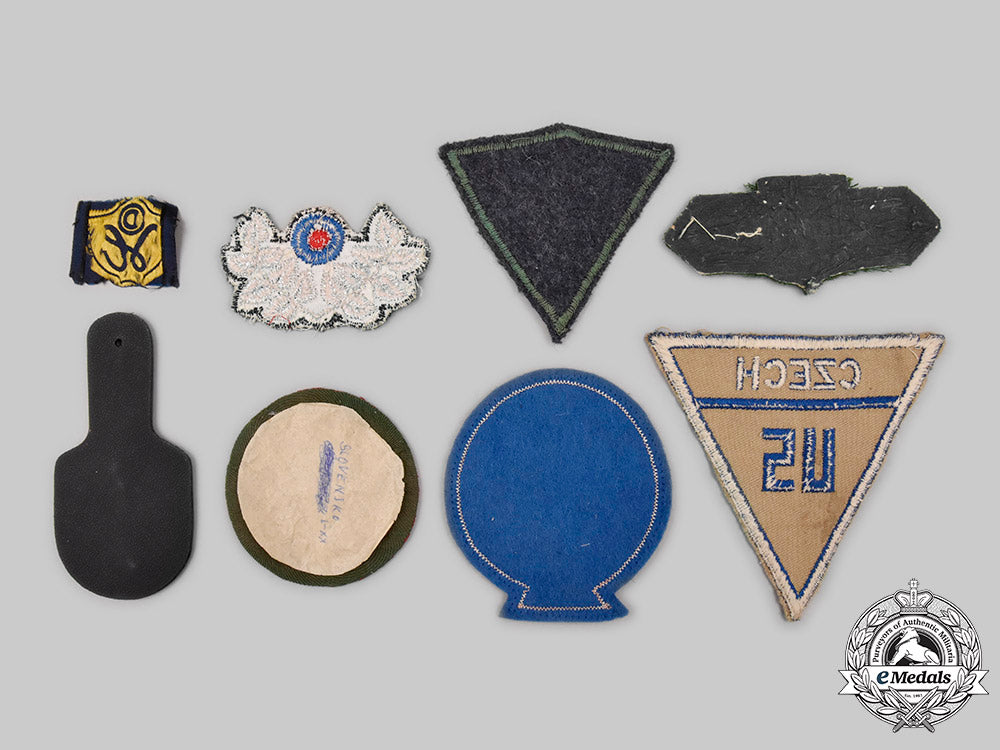 slovakia._a_mixed_lot_of_badges_and_insignia_c2021_554_mnc5089