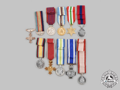 united_kingdom,_canada._a_lot_of_eleven_miniature_awards_c2021_557emd_5485