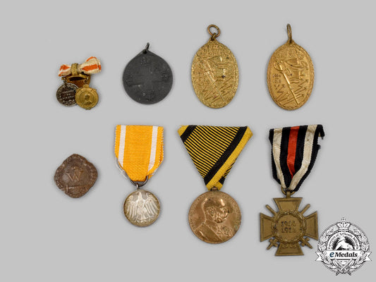 germany._a_mixed_lot_of_medals_and_badges_c2021_574_mnc0272
