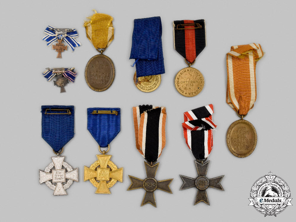 germany,_third_reich._a_mixed_lot_of_medals_c2021_578_mnc0280_1