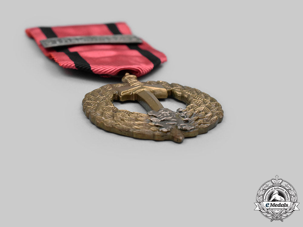 czechoslovakia,_socialist_republic._a_commemorative_medal_of_the_czechoslovakian_army_abroad,_with_case_c2021_586_mnc4988