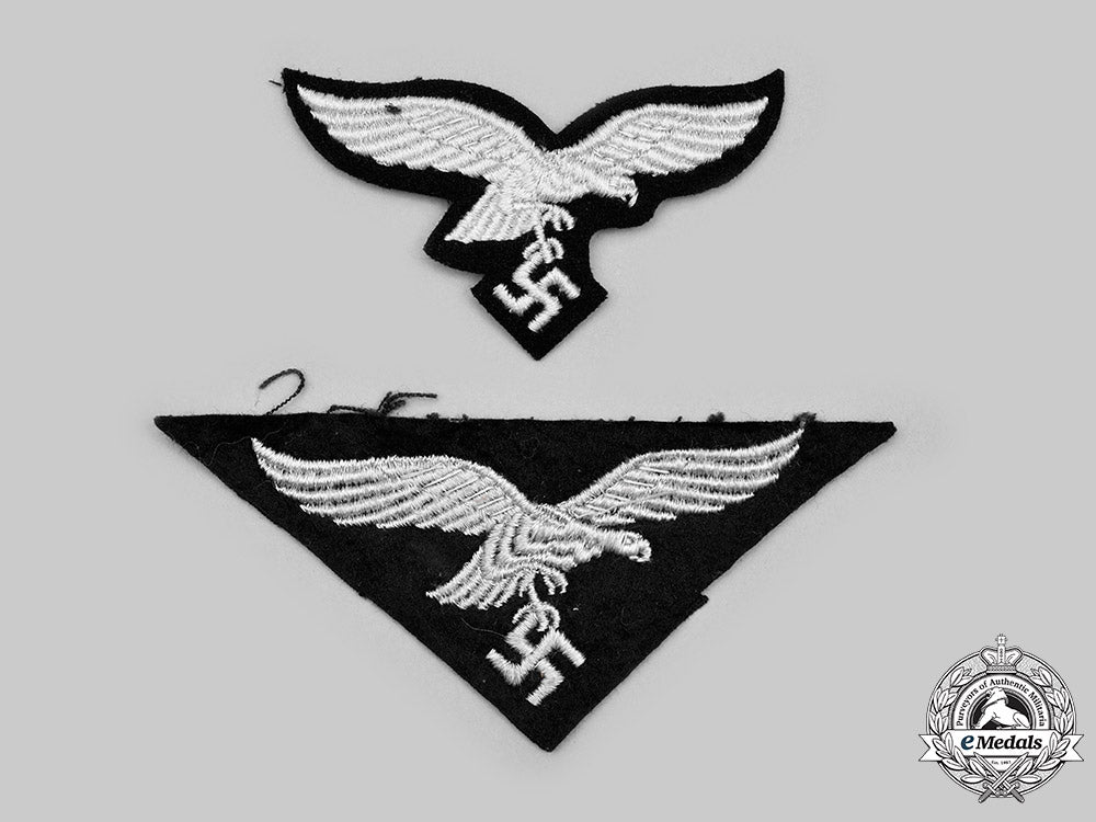 germany,_luftwaffe._a_pair_of_eagle_insignia_c2021_589_mnc6306_1