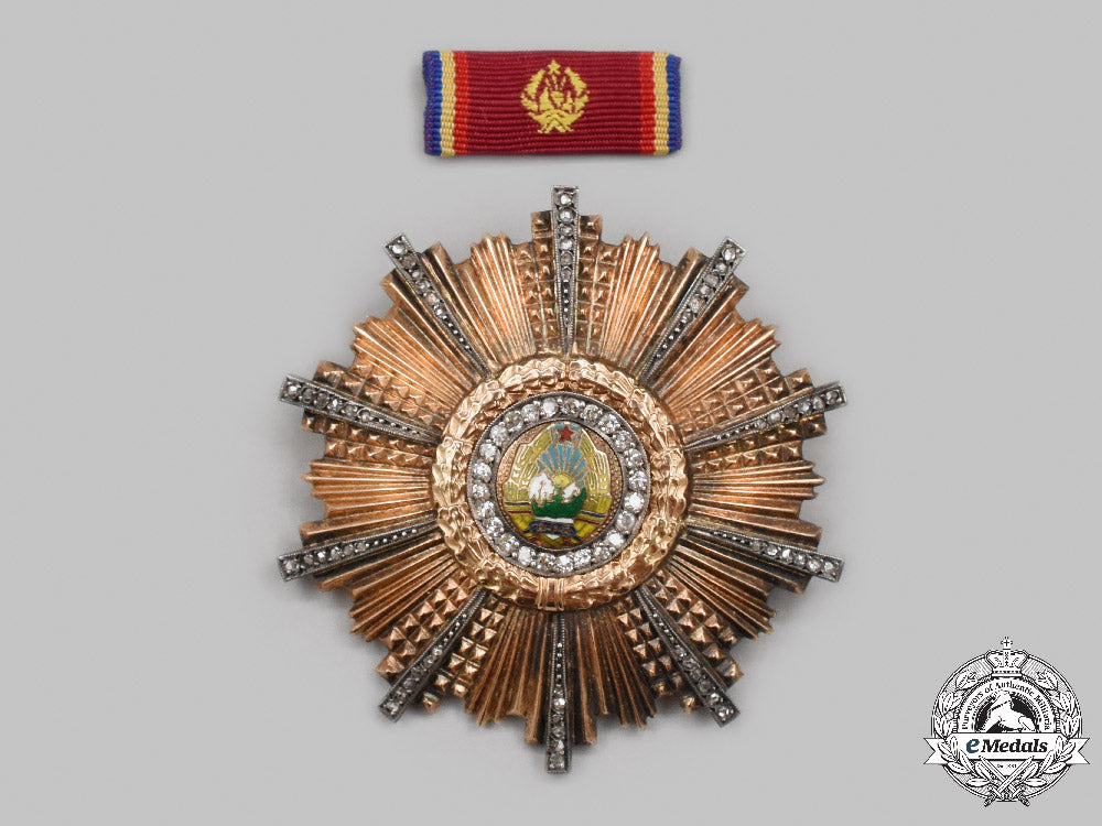 romania,_republic._an_order_of23_rd_august,_i_class_star_in_gold,_belonging_to_gheorghe_gheorghiu-_dej_c2021_605emd_4326_1_1_1