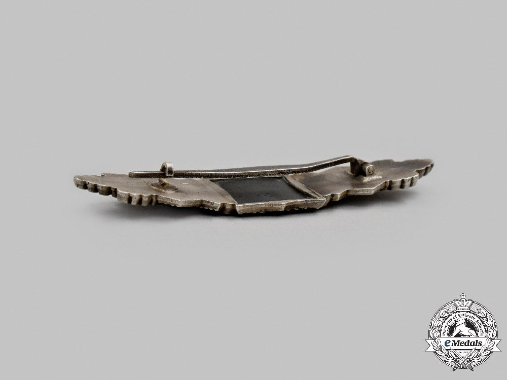 germany,_wehrmacht._a_close_combat_clasp,_silver_grade,_by_funcke&_brüninghaus_c2021_609_mnc7863