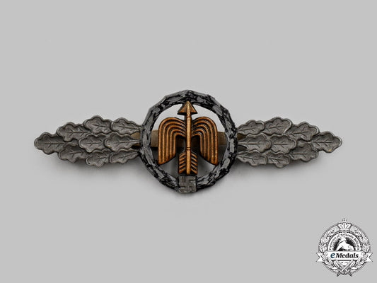 germany,_luftwaffe._a_short-_range_night_fighter_flying_clasp,_silver_grade_c2021_623_mnc7885
