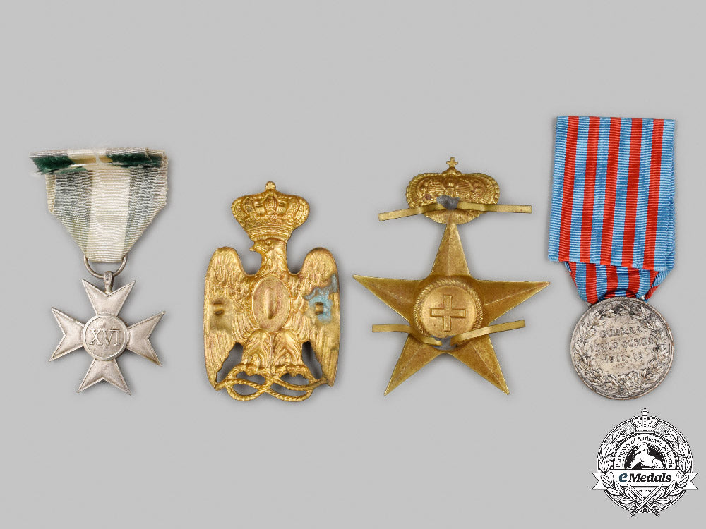 italy,_kingdom._two_awards&_two_cap_badges_c2021_632emd_8238