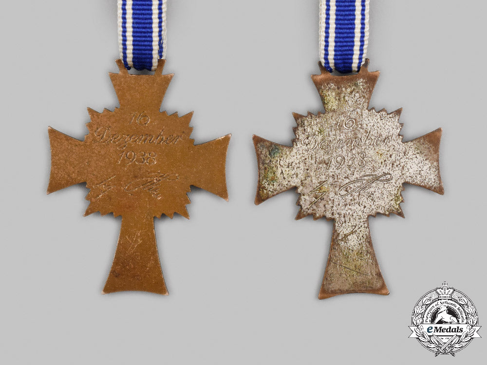 germany,_third_reich._a_lot_of_honour_crosses_of_the_german_mother_c2021_643emd_5705
