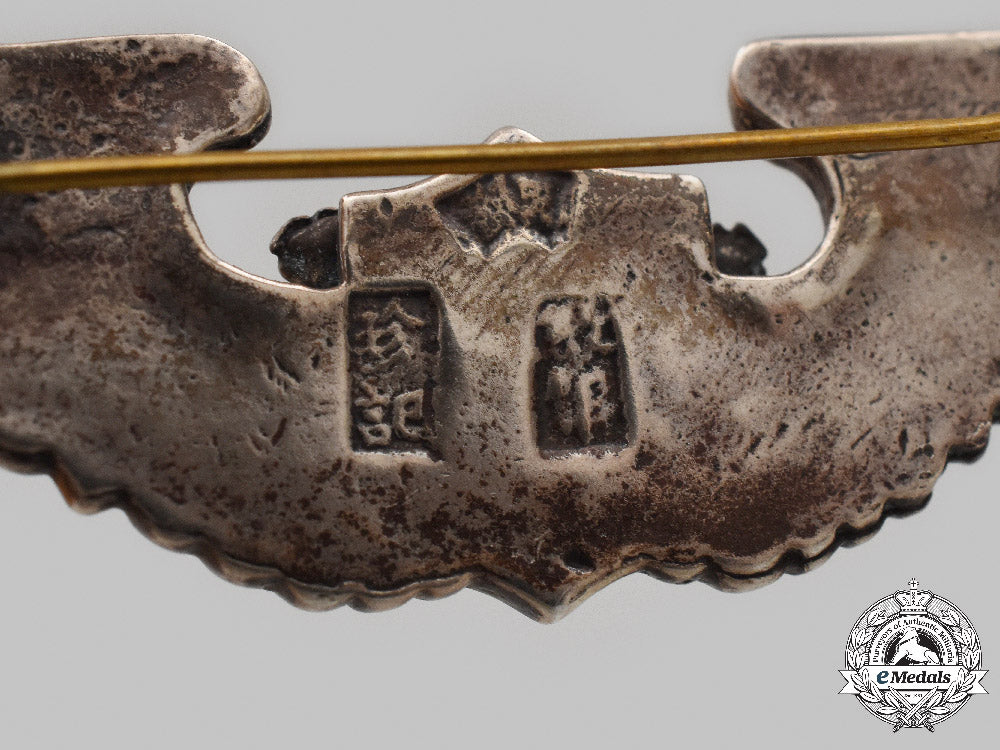 united_states._an_army_air_force(_usaaf)_coastal_artillery_badge,_chinese_made,_c.1944_c2021_652emd_8280