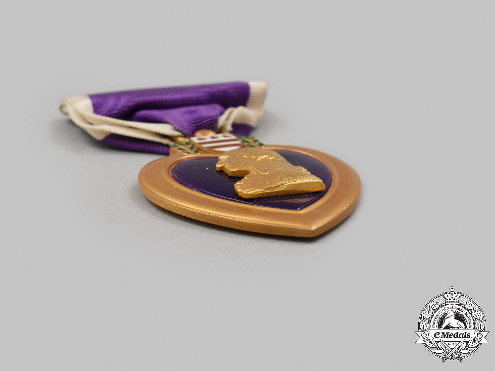 united_states._two_awards_c2021_656emd_8287