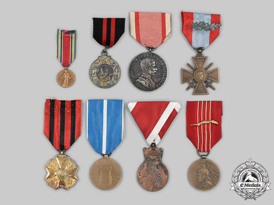 international._a_lot_of_eight_awards_c2021_662_mnc4206_1