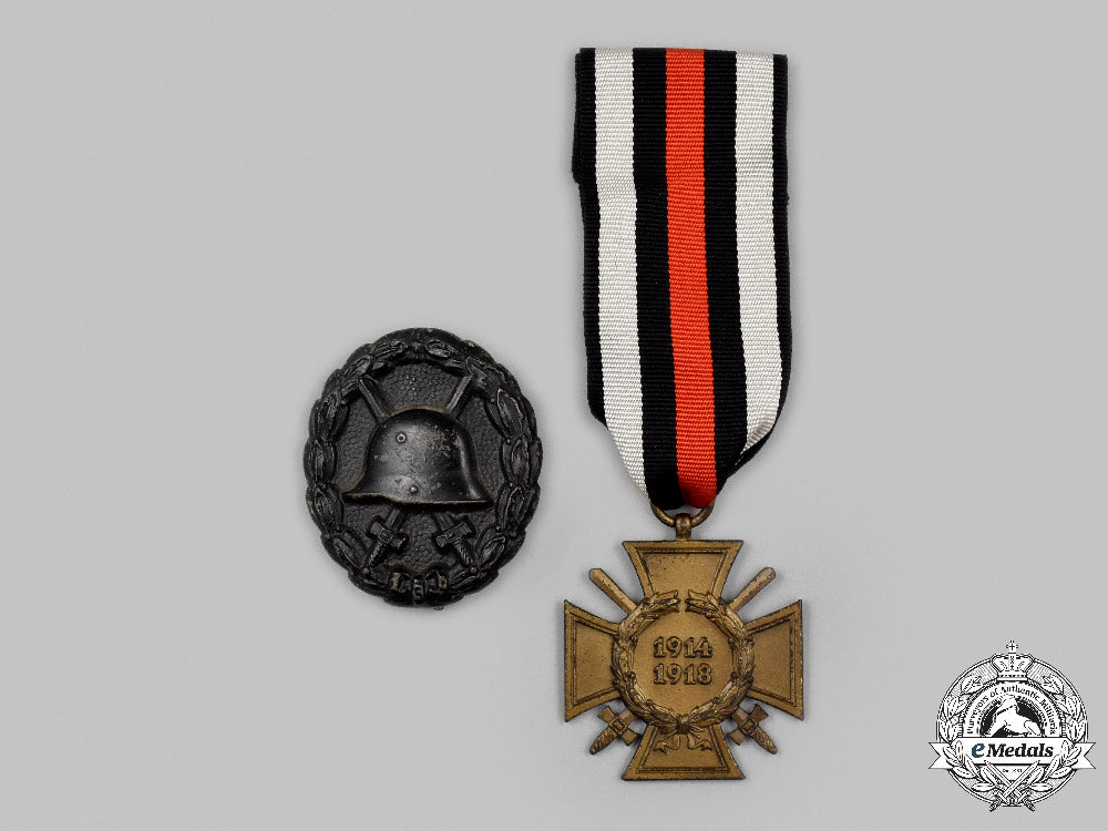 germany,_imperial._a_lot_of_awards_and_documents_to_leutnant_der_reserve_otto_furtkamp_c2021_668_mnc0439_1